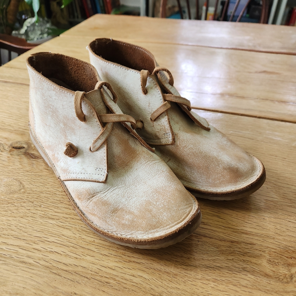 Beek Shearling Warbler‎ Chukka Boots In White Sanded Leather Womens Size 7 US